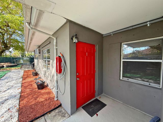 1390 Riverland Road, Fort Lauderdale, FL 33312