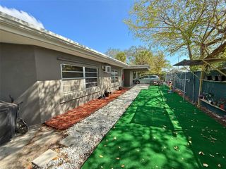 1390 Riverland Road, Fort Lauderdale, FL 33312