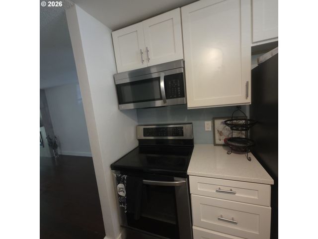 12622 Nw BARNES Rd 6, Portland, OR 97229