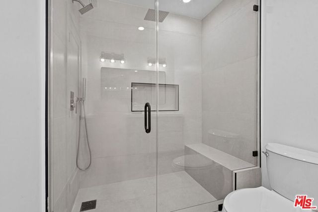 4955 Woodman Avenue, Sherman Oaks, CA 91423