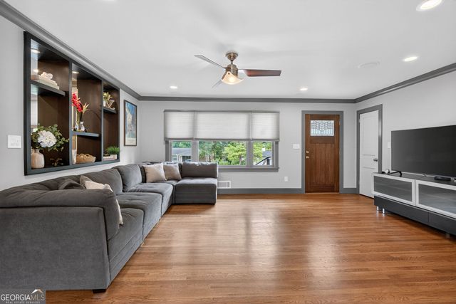 1294 Cliffwood Drive, Smyrna, GA 30080