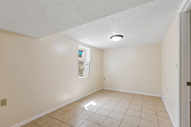 2015 S 9TH Street, Council Bluffs, IA 51501