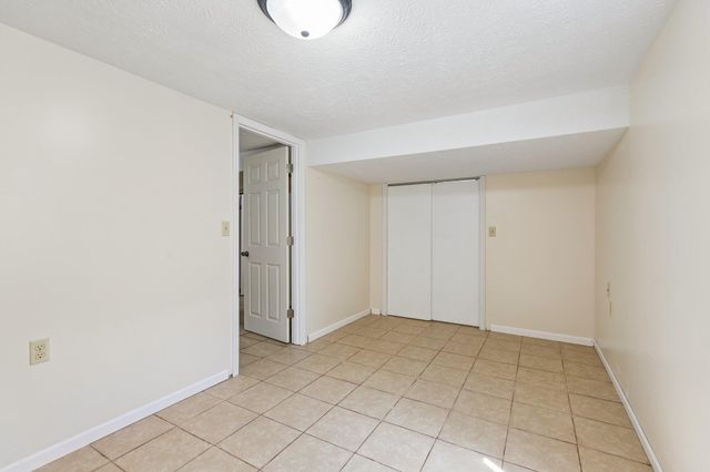 2015 S 9TH Street, Council Bluffs, IA 51501