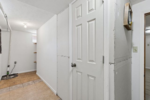 2015 S 9TH Street, Council Bluffs, IA 51501