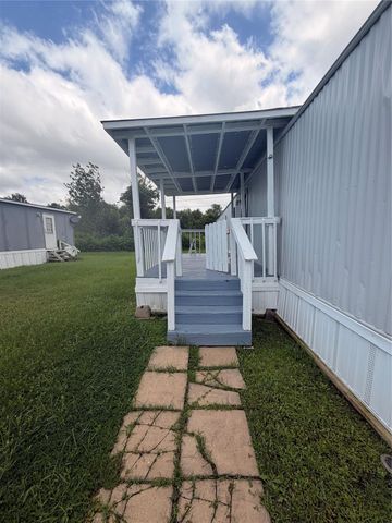 2021 N Battlebell Road 40, Highlands, TX 77562