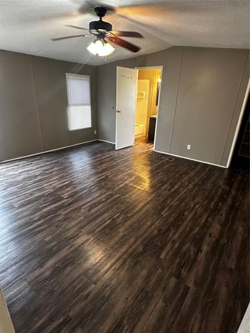 2021 N Battlebell Road 40, Highlands, TX 77562