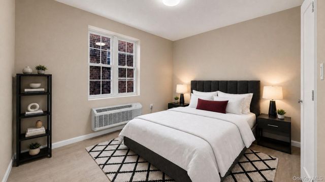 957 E 229th Street, Bronx, NY 10466