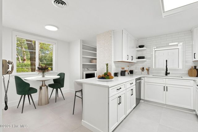 2208 Carlton Avenue, Wilmington, NC 28403