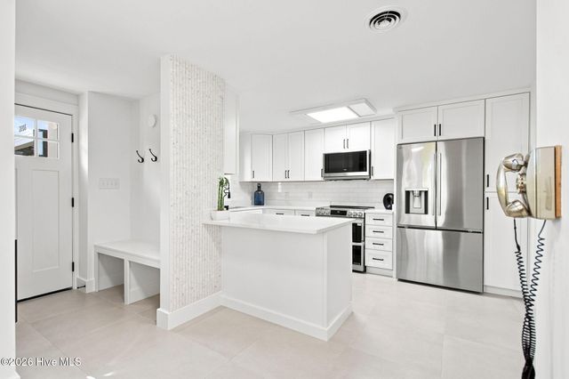 2208 Carlton Avenue, Wilmington, NC 28403