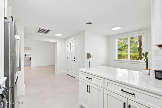 2208 Carlton Avenue, Wilmington, NC 28403