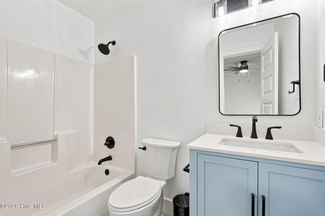 2208 Carlton Avenue, Wilmington, NC 28403