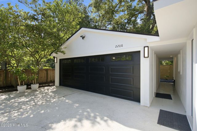 2208 Carlton Avenue, Wilmington, NC 28403