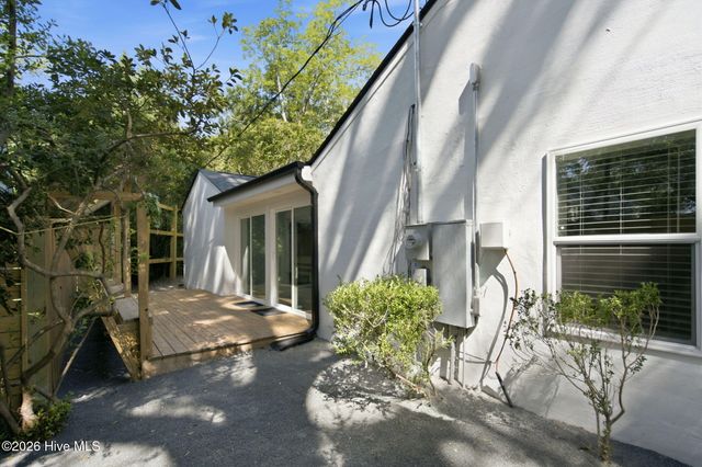 2208 Carlton Avenue, Wilmington, NC 28403