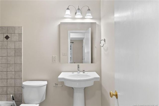 5604 Shenandoah Drive, Fayetteville, NC 28304