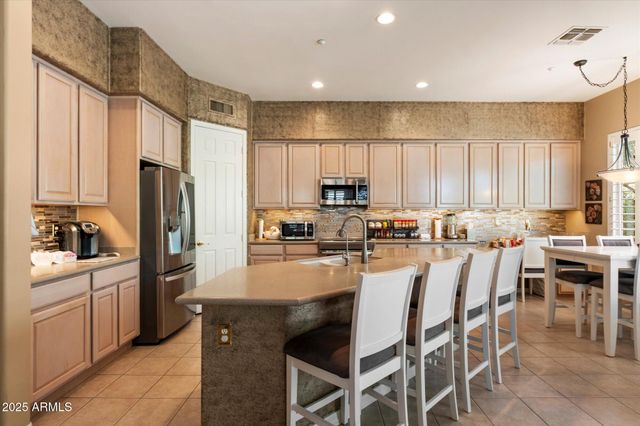 7291 E EAGLE FEATHER Road, Scottsdale, AZ 85266