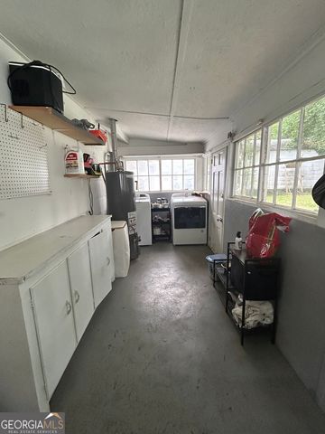 102 W Fairmount Avenue, Cedartown, GA 30125