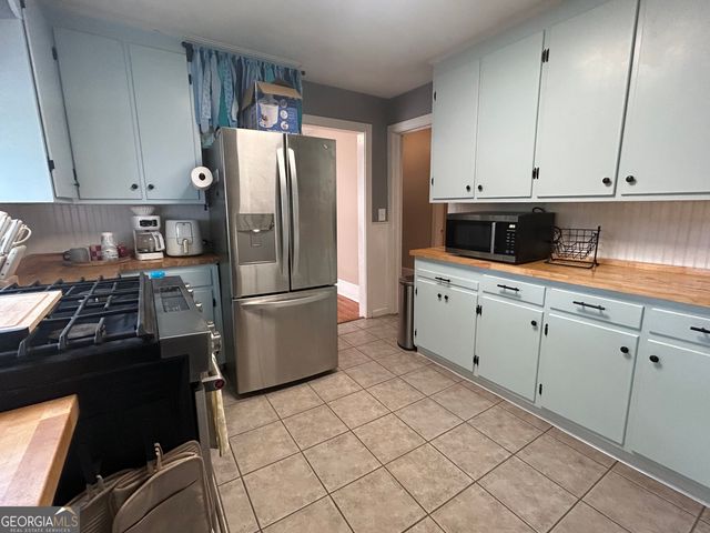 102 W Fairmount Avenue, Cedartown, GA 30125