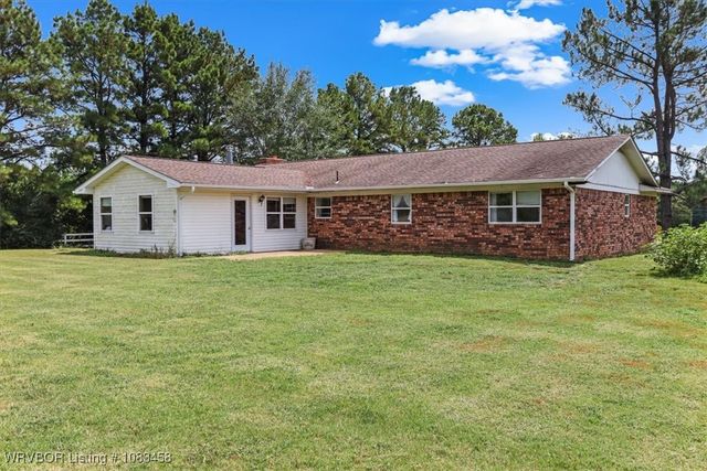 16182 Mountain Way, Heavener, OK 74937