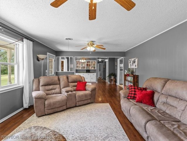 16182 Mountain Way, Heavener, OK 74937