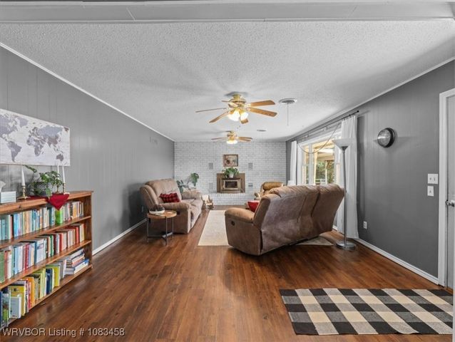 16182 Mountain Way, Heavener, OK 74937