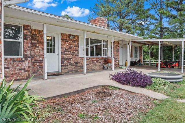 16182 Mountain Way, Heavener, OK 74937