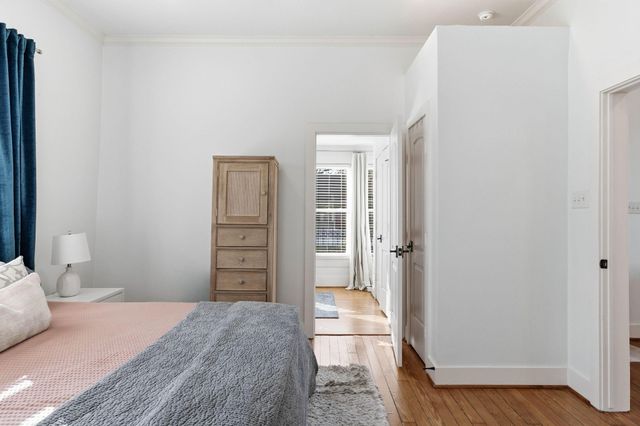 727 E 25th Street, Houston, TX 77008