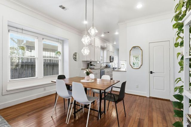 727 E 25th Street, Houston, TX 77008