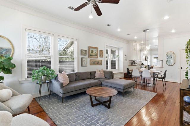 727 E 25th Street, Houston, TX 77008