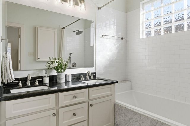 727 E 25th Street, Houston, TX 77008