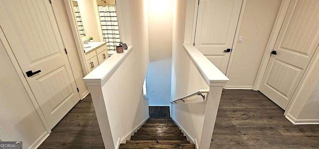 404 Starbuck Parkway, Pendergrass, GA 30567