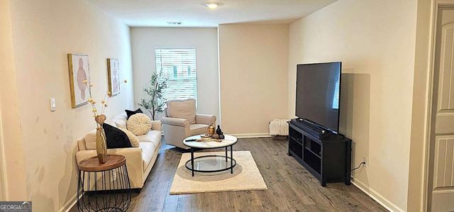 404 Starbuck Parkway, Pendergrass, GA 30567