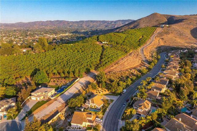 1894 Summertime, Simi Valley, CA 93065