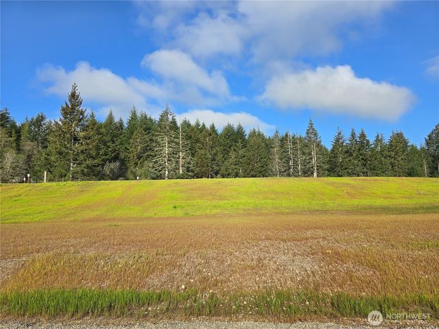 61 E Virgil Drive W, Allyn, WA 98524