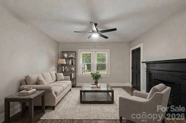 1521 Blackwood Street, Gastonia, NC 28052