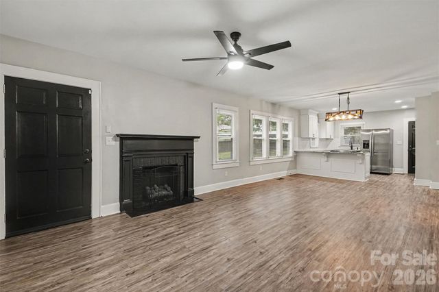 1521 Blackwood Street, Gastonia, NC 28052