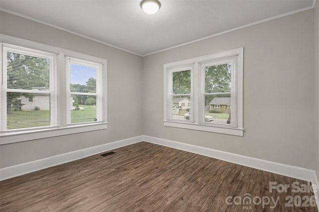 1521 Blackwood Street, Gastonia, NC 28052