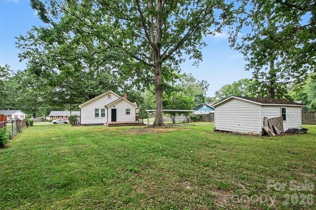 1521 Blackwood Street, Gastonia, NC 28052