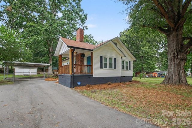 1521 Blackwood Street, Gastonia, NC 28052