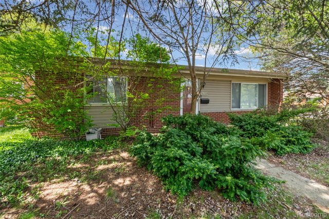 30539 Longfellow Avenue, Madison Heights, MI 48071