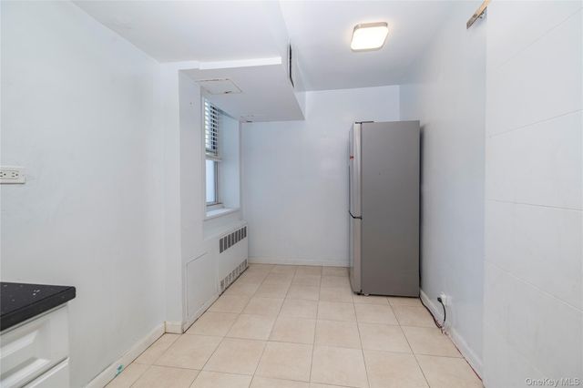 211-35 23 Avenue L1, Bayside, NY 11360