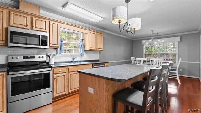 4011 Savanah, Northport, AL 35473