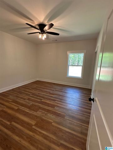 327 COUNTY ROAD 18, Roanoke, AL 36274