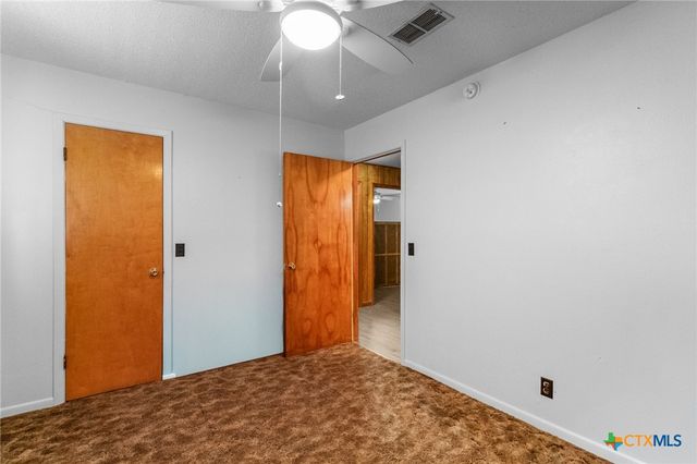 614 Sarah Street, Edna, TX 77957