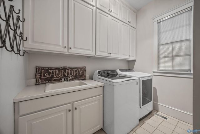 2746 Tammerack Lane SE, Owens Cross Roads, AL 35763