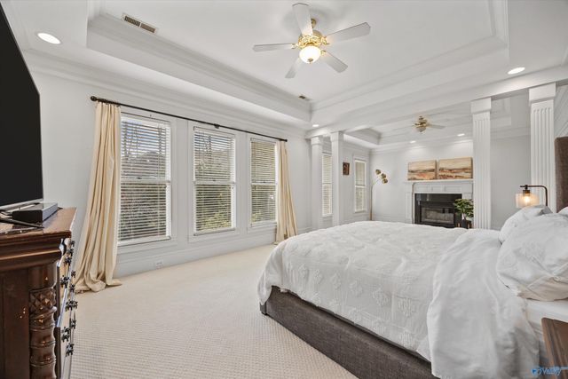 2746 Tammerack Lane SE, Owens Cross Roads, AL 35763