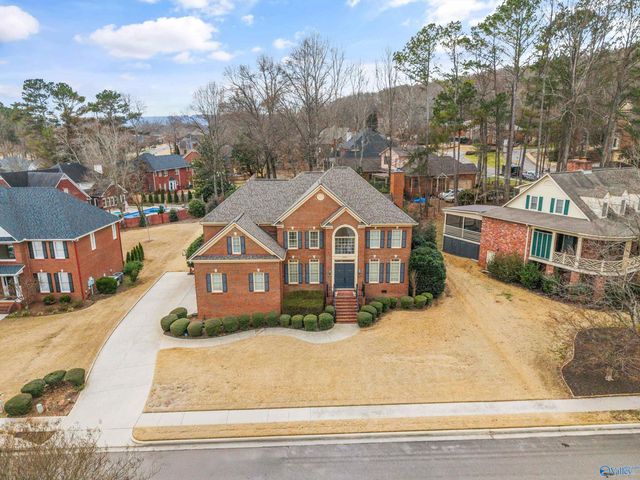 2746 Tammerack Lane SE, Owens Cross Roads, AL 35763