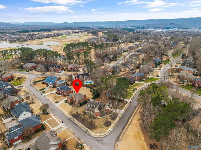 2746 Tammerack Lane SE, Owens Cross Roads, AL 35763