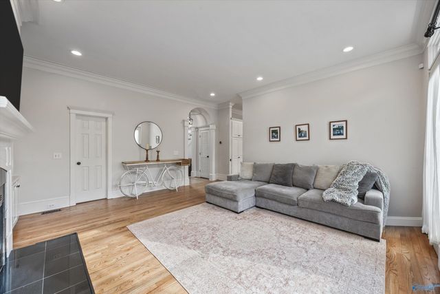 2746 Tammerack Lane SE, Owens Cross Roads, AL 35763