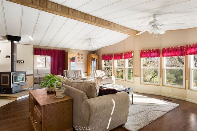 544 Lodgeview Drive, Oroville, CA 95966