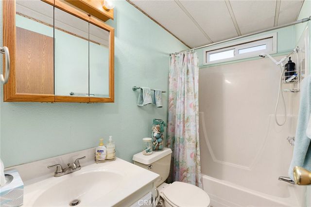 544 Lodgeview Drive, Oroville, CA 95966